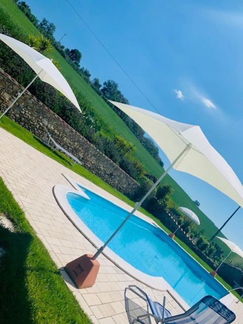 8380 Agriturismo L'Oleandro モンテメラノ エクステリア 写真