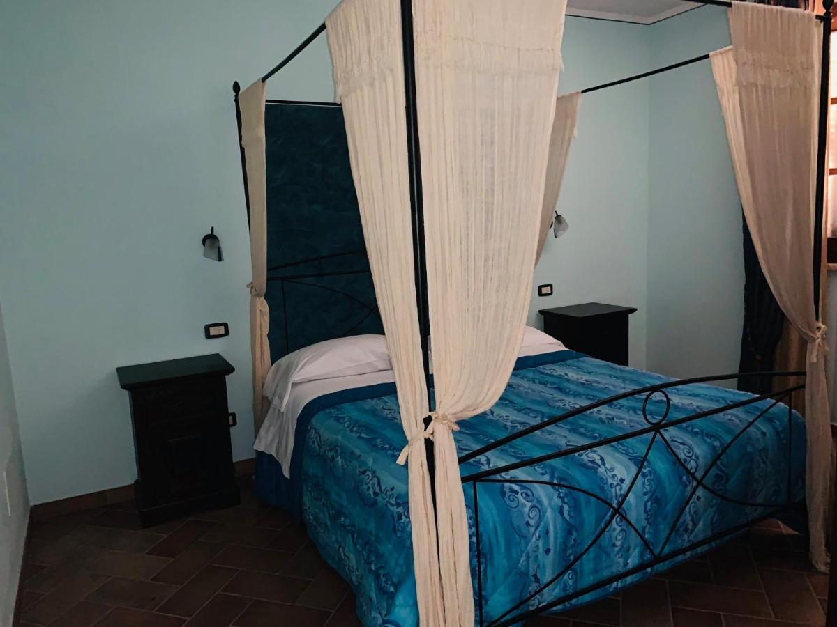 8380 Agriturismo L'Oleandro モンテメラノ エクステリア 写真