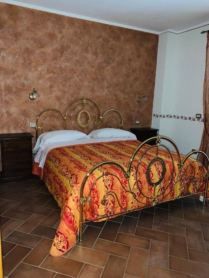8380 Agriturismo L'Oleandro モンテメラノ エクステリア 写真